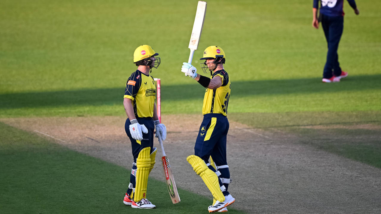 Tristan Stubbs ka Debut par Dhamaka: Hampshire Hawks ne Essex Eagles ko dho dala