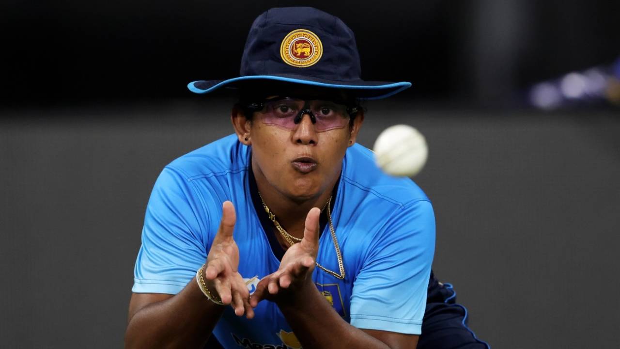 Sri Lanka Women's T20 World Cup Squad: Chamari Athapaththu ka 10th World Cup aur Shashini Gimhani ka Ambidextrous Jalwa