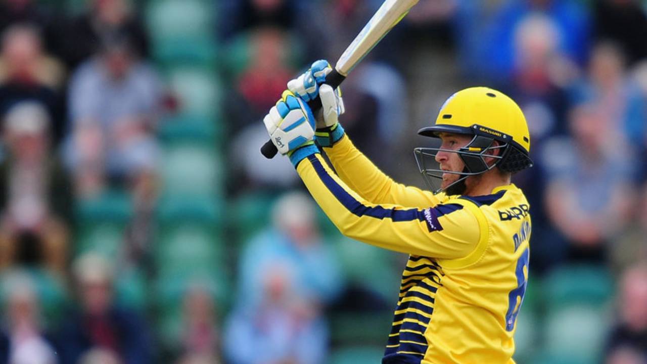 Liam Dawson ka Blast Tandav: Hampshire ne Surrey ke 9 saal purane gadh ko kiya fatah