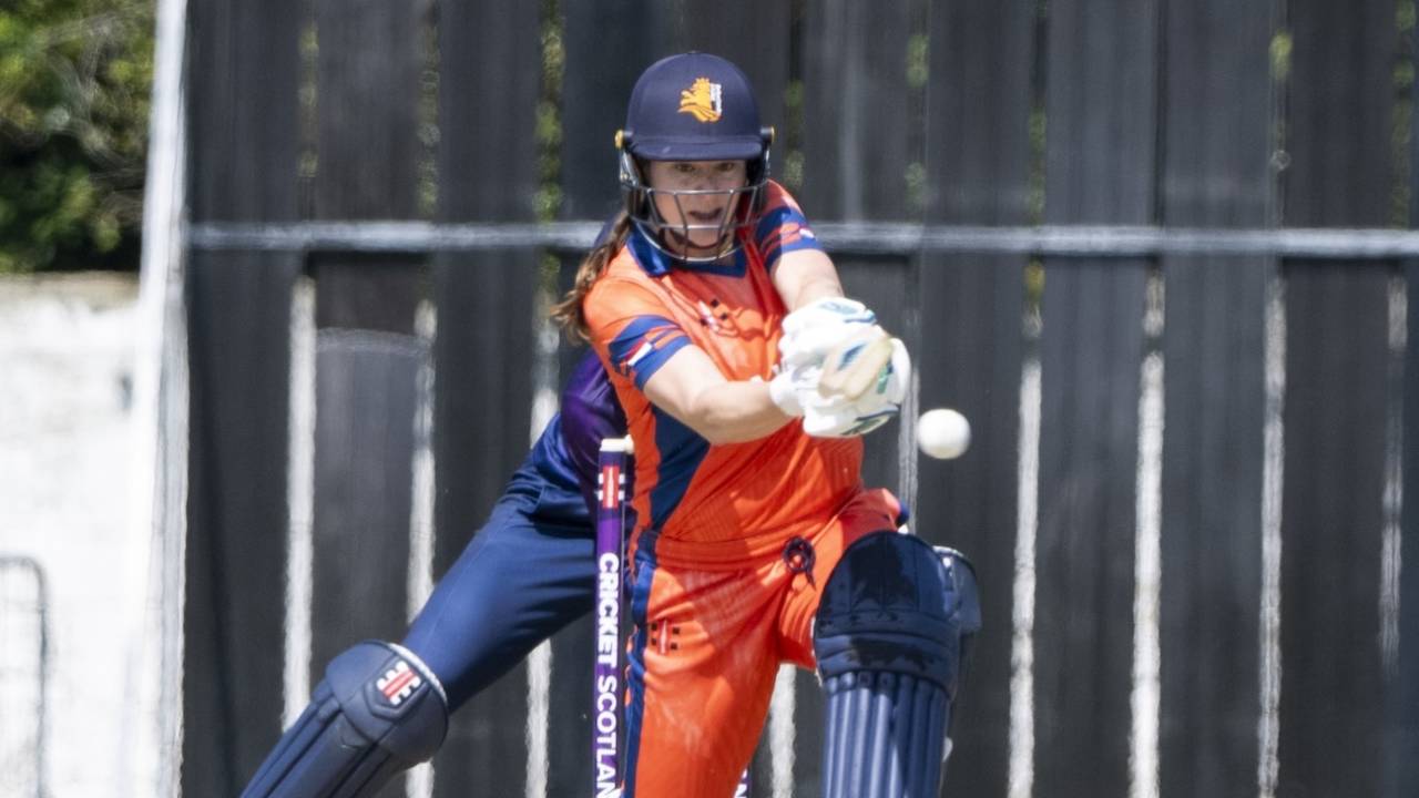 Heather Siegers Ka Toofaan: Netherlands Ne Bangladesh Ko Chatayi Dhool, Rach Diya Itihaas!