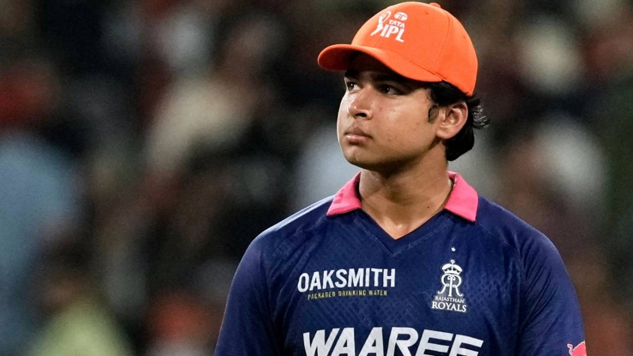 15 Saal ka Toofan: Vaibhav Sooryavanshi ne IPL 2026 mein machayi tabaahi, Orange Cap aur MVP se racha itihaas!