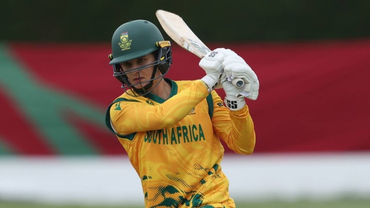 Laura Wolvaardt aur Marizanne Kapp ka Brutal Masterclass: South Africa ne Ireland ko warm-up mein dhoya