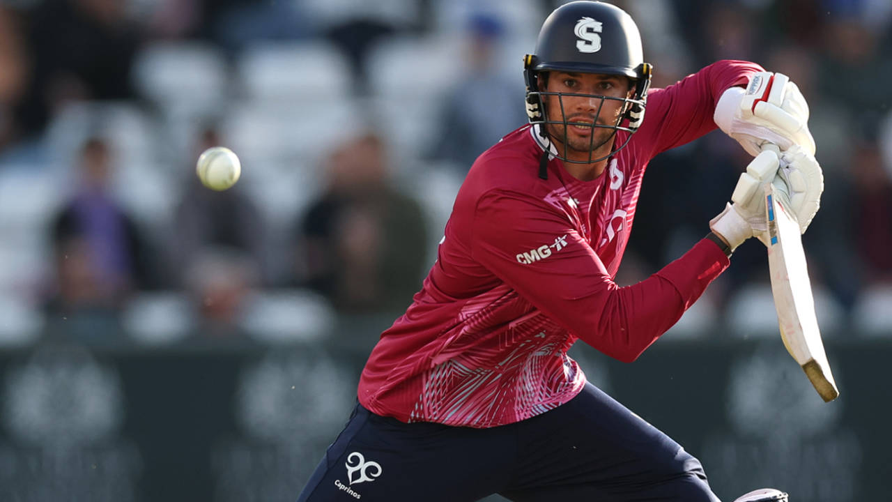 Northamptonshire Ki Panchvi Jeet: Justin Broad Aur Ben Sanderson Ne Durham Ka Game Bajaya