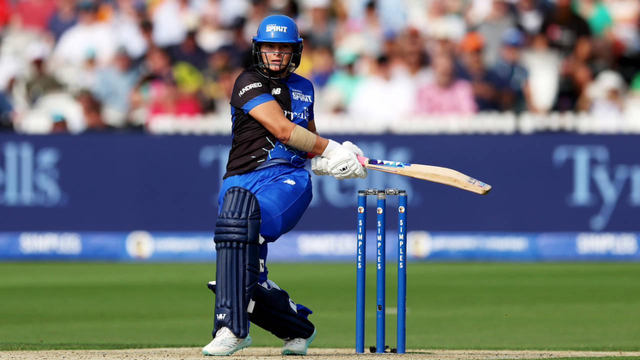 Dani Gibson to lead Sunrisers Leeds: England ki mehngi star par ab Captaincy ka bada pressure!