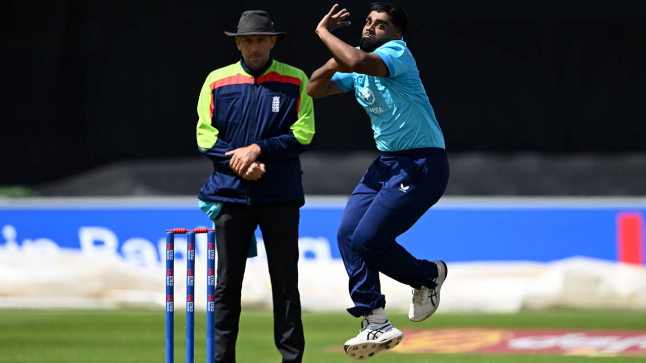 Rehan Ahmed ka Khauf: Leg-Spin Masterclass se England Lions ne South Africa A ko kiya dher