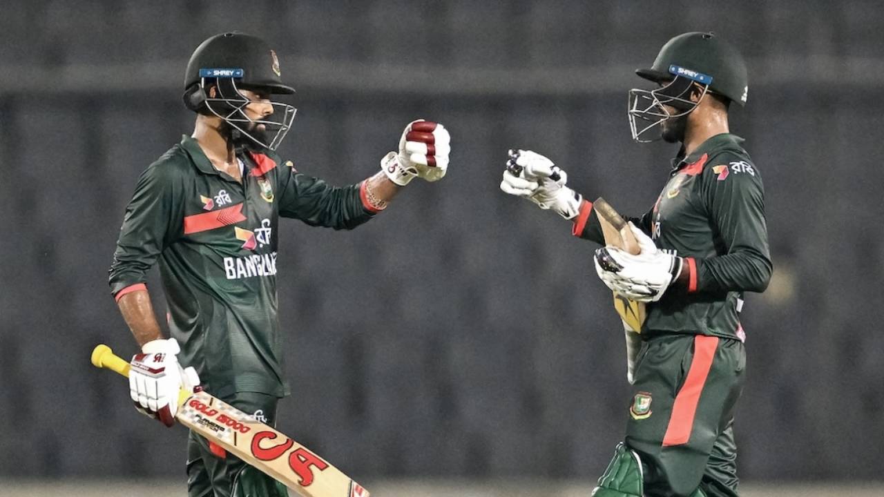 Mehidy Hasan Miraz Hospitalized: Australia ke khilaaf Bouncer se ghayal hone ke baad bhi dikhayi asli mardangi!
