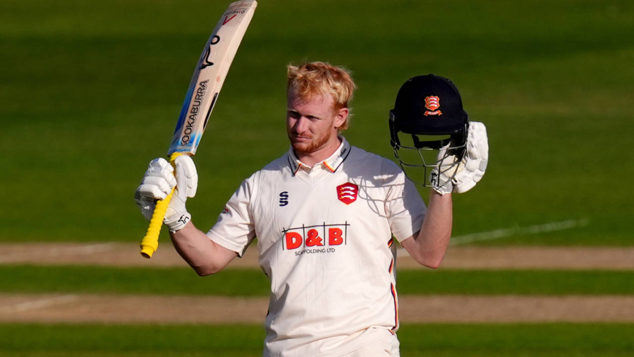Jordan Cox ne Selection ka Jashn Manaya: Essex ke liye Thoka 184* Unbeaten Masterclass
