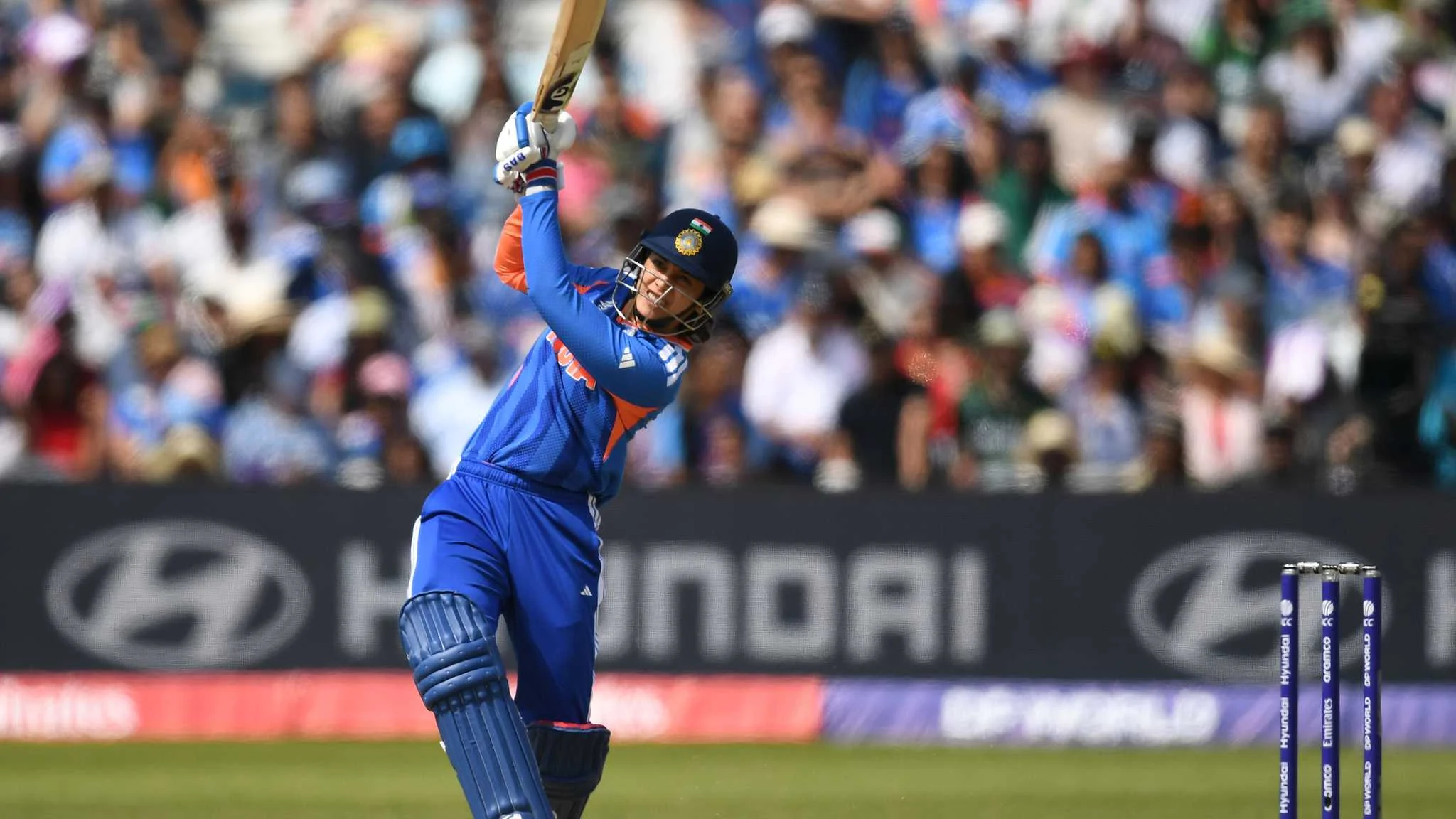 One Inside-Out Six Broke Pakistan's Perfect Plan As Smriti Mandhana Flipped India's World Cup Opener