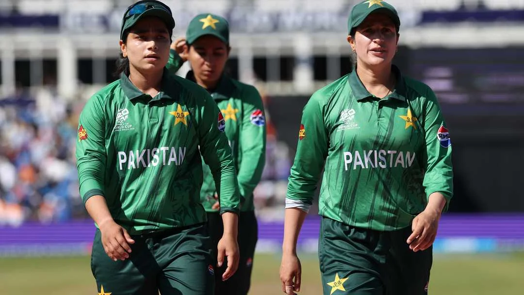 64-Run Defeat Ke Baad Pakistan Women Ko Doosra Jhatka, ICC Fine Ne Badhaya Pressure