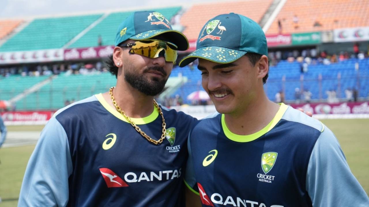 Joel Davies Ka Dream Debut: Australian Spinners Ne Chattogram Mein Bangladesh Ka Kar Diya Bura Haal