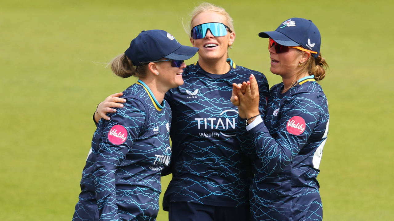 Spin Ka Shikhaar: Sarah Glenn and Jess Jonassen destroy Durham as Yorkshire clinical win register kiya