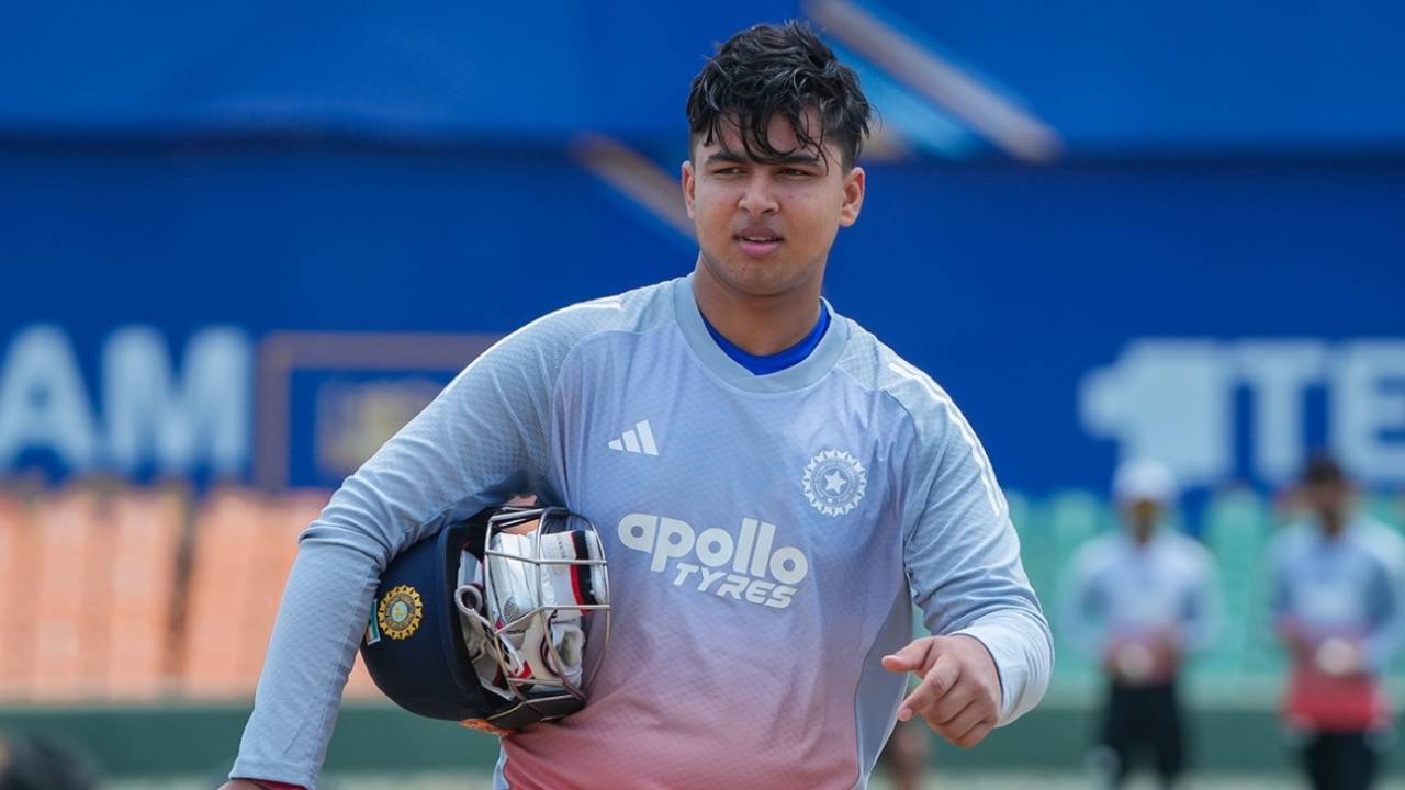 BCCI ka Masterclass decision: Vaibhav Sooryavanshi ke saath Ireland aur England jayenge unke parents!