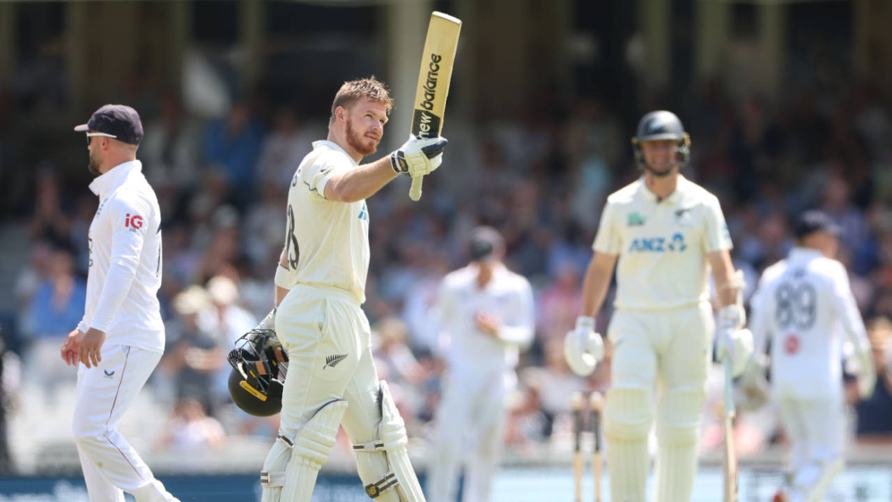 Glenn Phillips ne Oval mein machayi tabahi: England ki Bouncer Strategy fail aur New Zealand ka 391 runs wala Masterclass