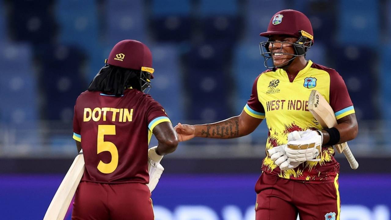 Scotland ne chuna pehle bowling ka rasta, West Indies ki team mein Henry aur Stafanie Taylor ki hui dhamakedar wapsi