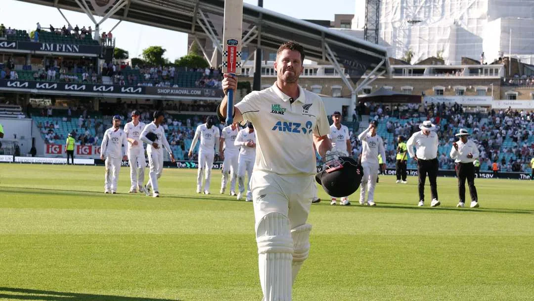 The Oval Test Me New Zealand Ka Control, Matt Henry Five-For Aur Henry Nicholls 119 Not Out Ne England Ko Deep Pressure Me Dhakela