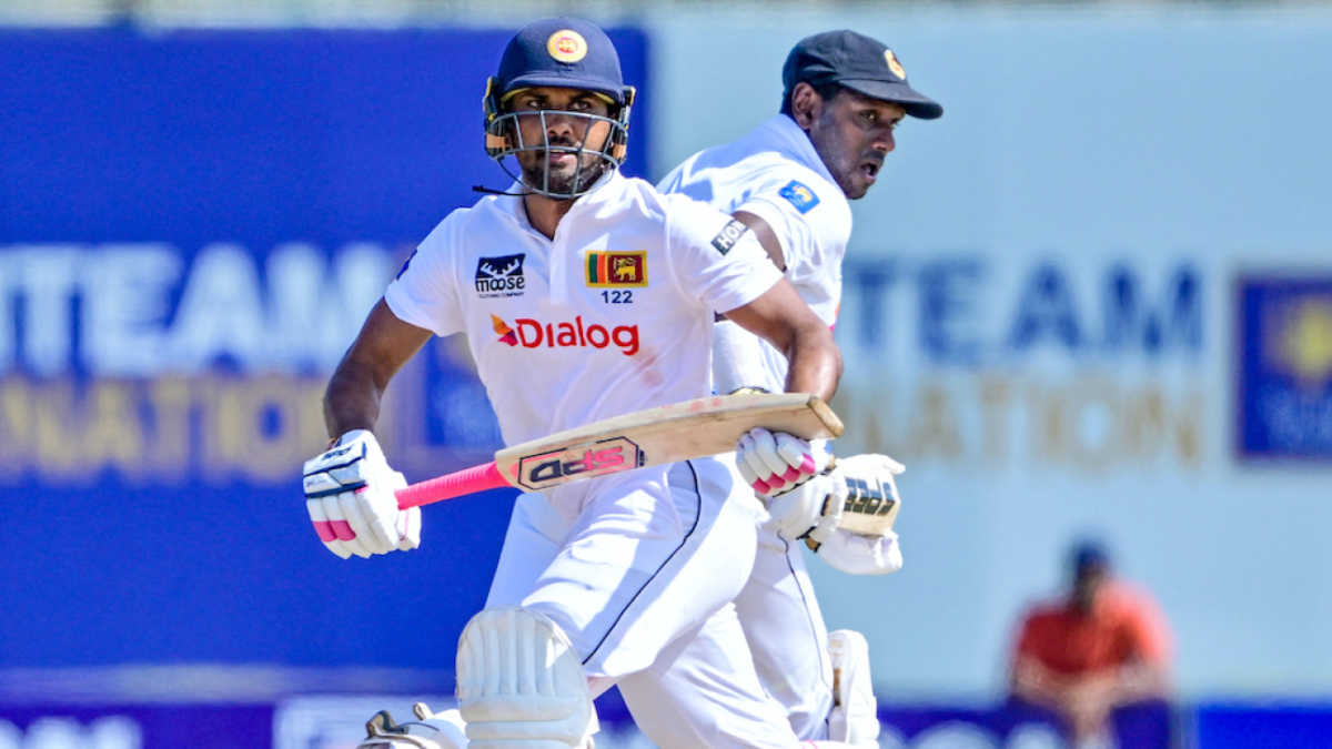 Max Holden Ka Canterbury Me Dhamaka: Middlesex Ne Kent Ke Jabde Se Chhini Baazi!