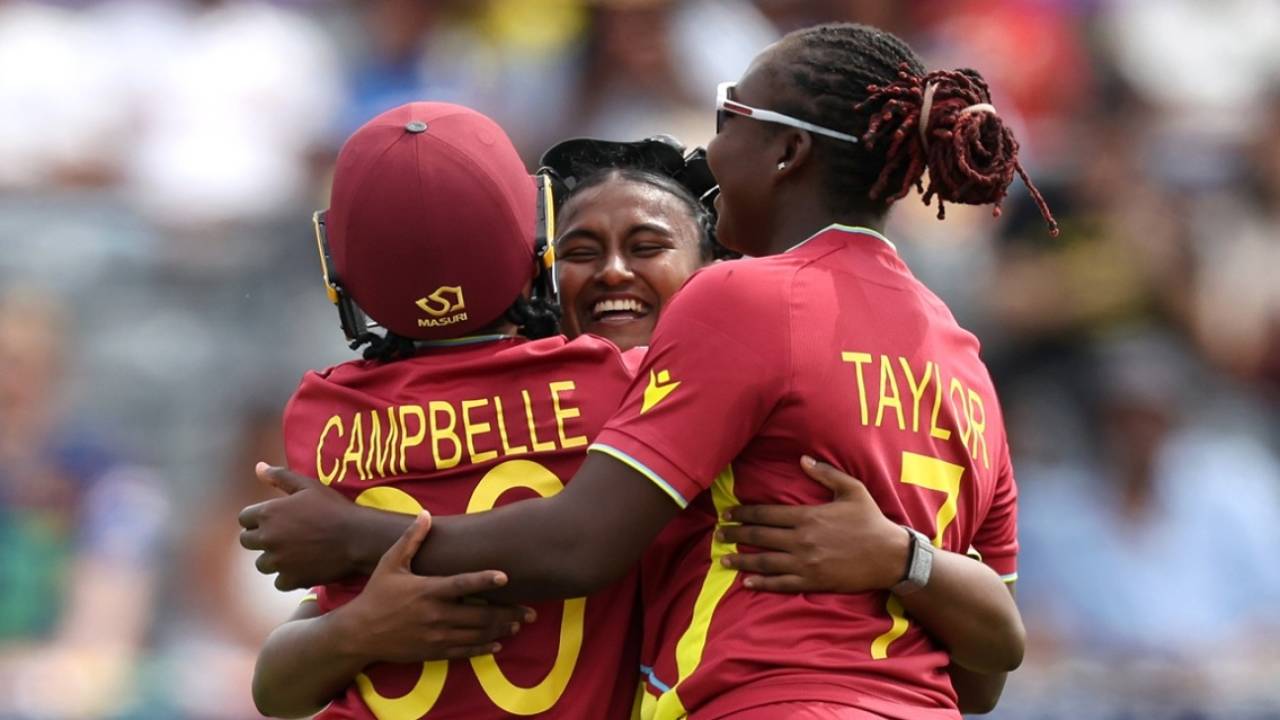 England vs West Indies: Lord's ke Maidan par Semi-Final ka Ticket, Kaun Maarega Baazi?