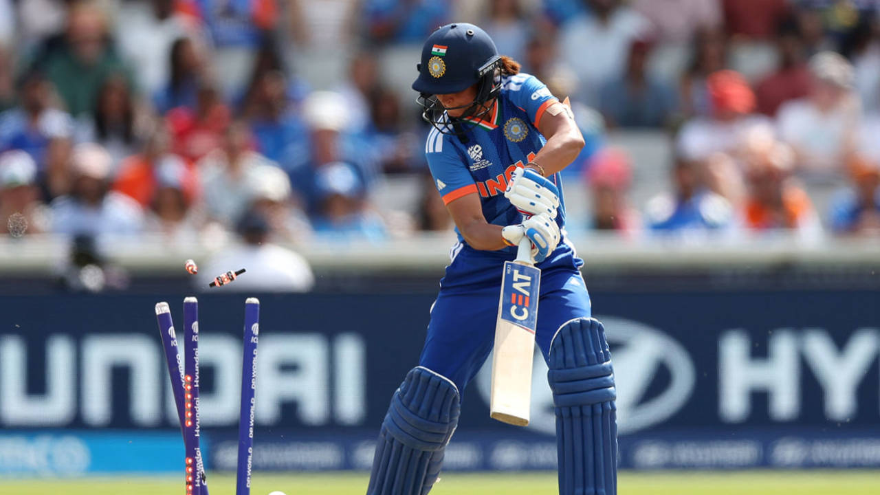 Harmanpreet Kaur Ki Strike Rate Bani Tension? Shikha Pandey Calls Out Captain's Rescue Mode Approach