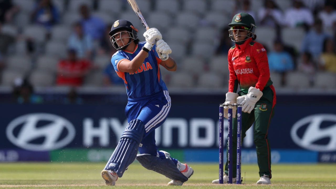 Shafali Verma Ki Dhuaandhaar Fifty Aur Spinners Ka Dum: India Ne Bangladesh Ko Diya Patakhni Par Catching Ne Badhayi Tension