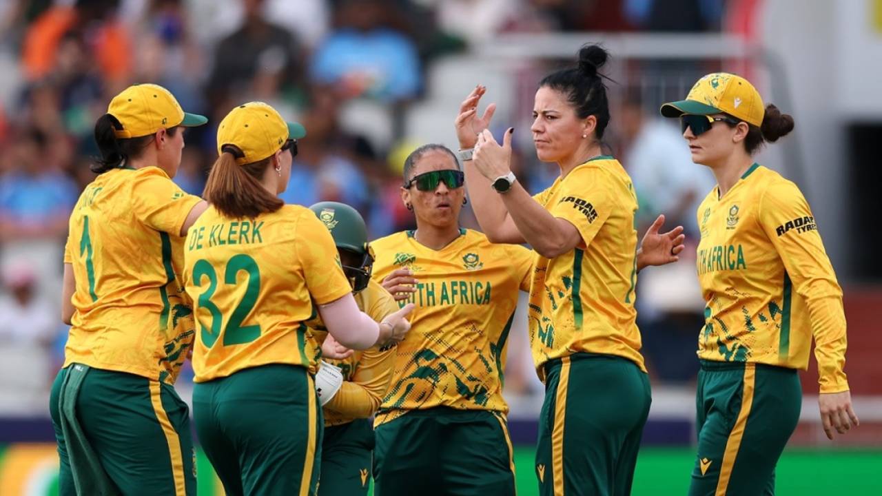 Bangladesh vs South Africa: Bangladesh ne chuna batting, SA ke liye Do or Die aur Team India ki nazar semi-final race par!