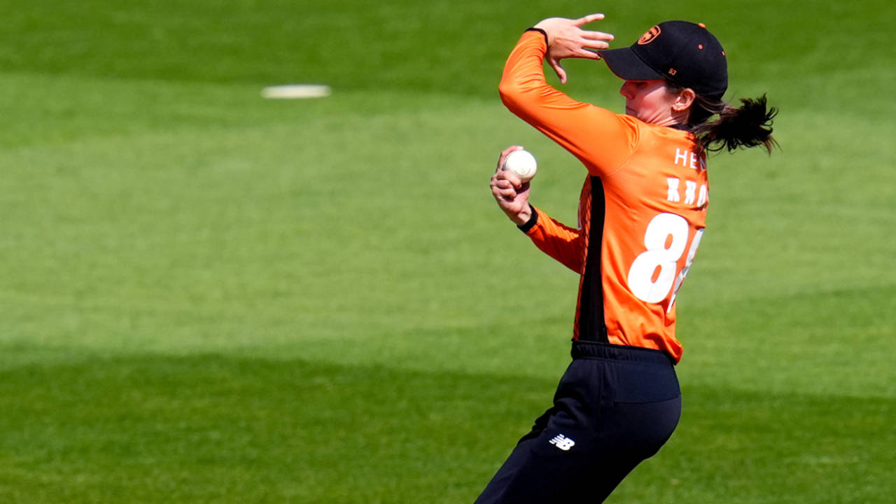 Charli Knott ka One-Woman Show: The Blaze ne Essex ki udayi dhajjiya, Points Table par fir se kabza!