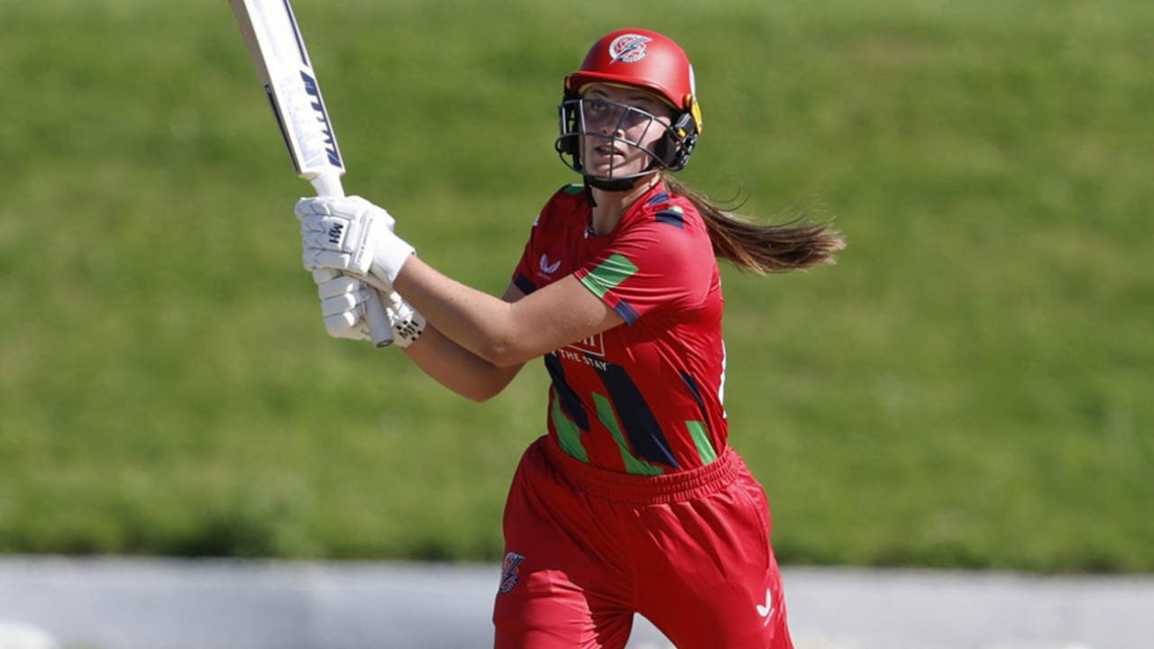 Natasha Wraith ki Tsunami mein baha Lancashire Thunder: Warwickshire Bears ne 1 run se jeeta saas rok dene wala thriller!