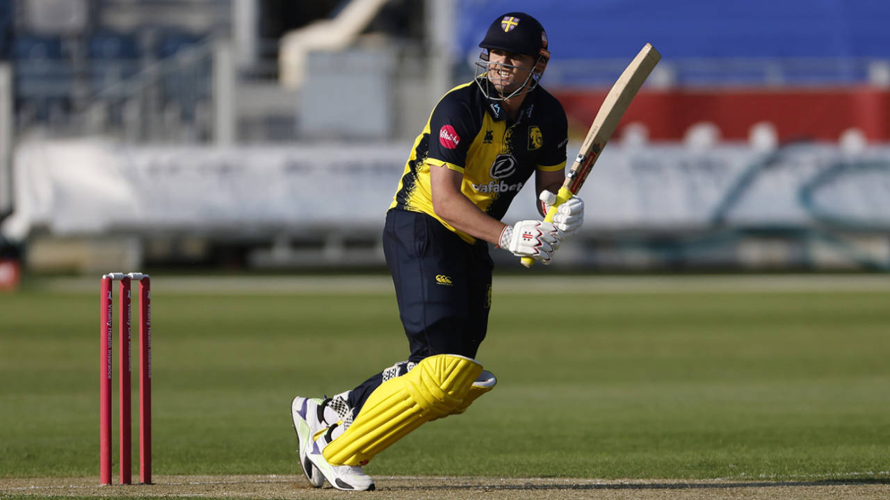 Alex Lees Masterclass: Durham ne Middlesex ko Richmond me dhoya, 100 runs ki sharmnaak haar