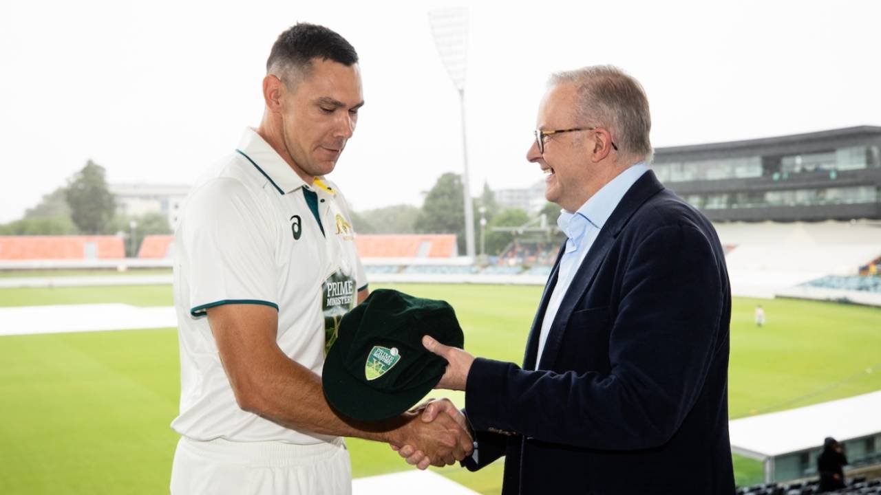 England vs Australia: 150th Anniversary Test se pehle Melbourne mein hoga Warm-up Dhamaka, PM's XI game shifted!