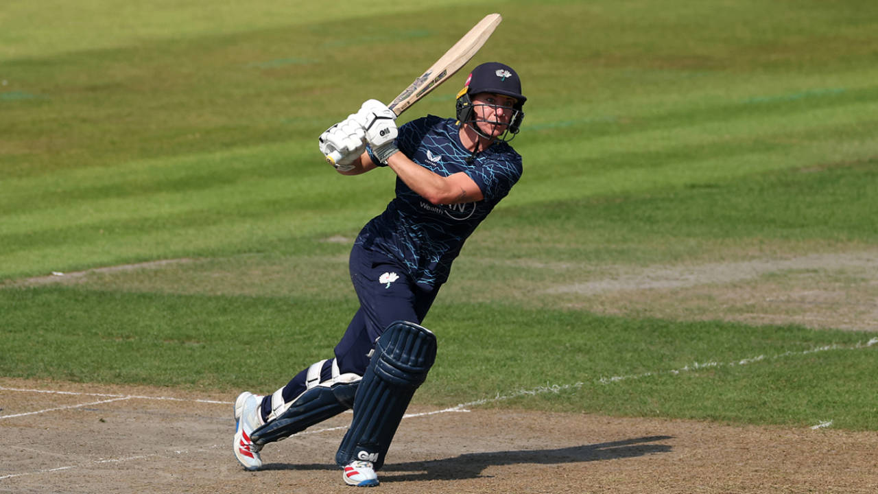 Ami Campbell Ka Toofaan Aur Holly Garton Ki Mystery: Yorkshire Ne Lancashire Ko Roses Clash Me Di Karari Shikast