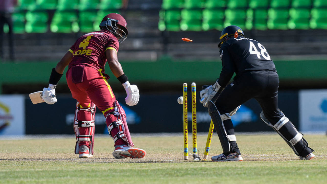 Jayden Lennox ki Spin ne Guyana mein machaya kohram: West Indies ka batting collapse aur New Zealand ki dahad!