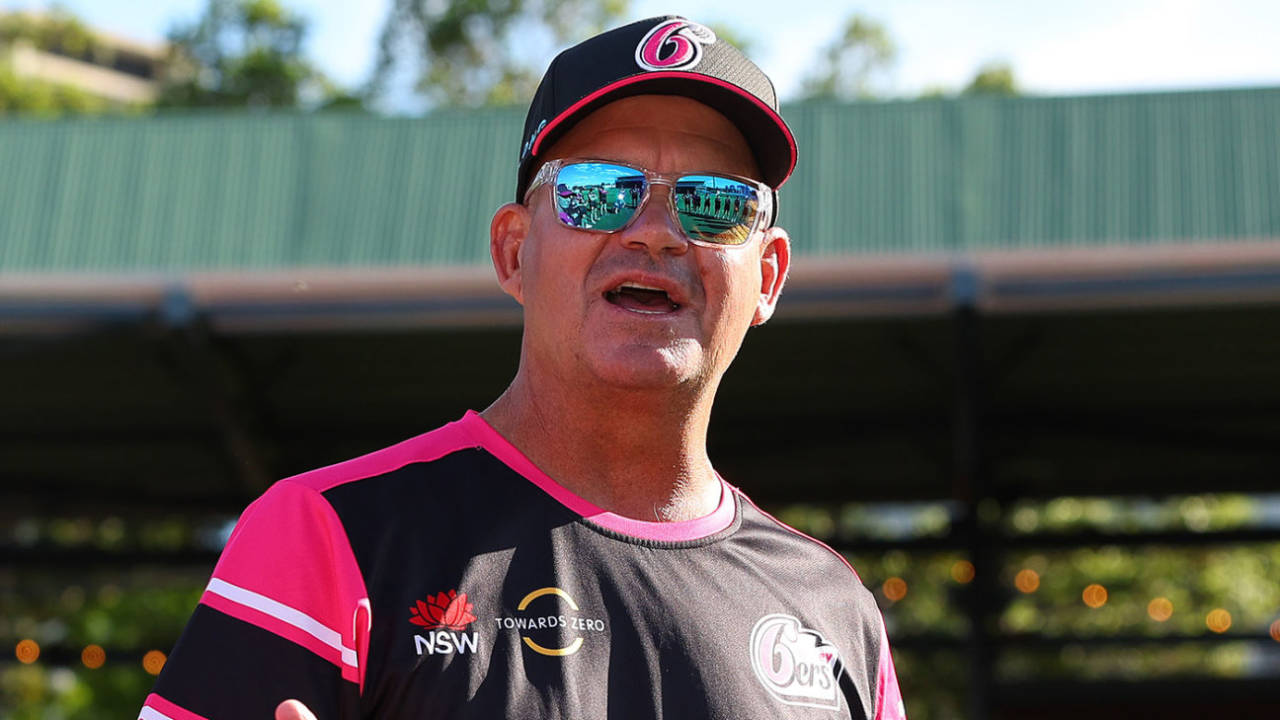 England ke Mastermind Matthew Mott ab Sydney Sixers ke naye BBL Boss, WBBL ki naukri se kismat ka naya mod!