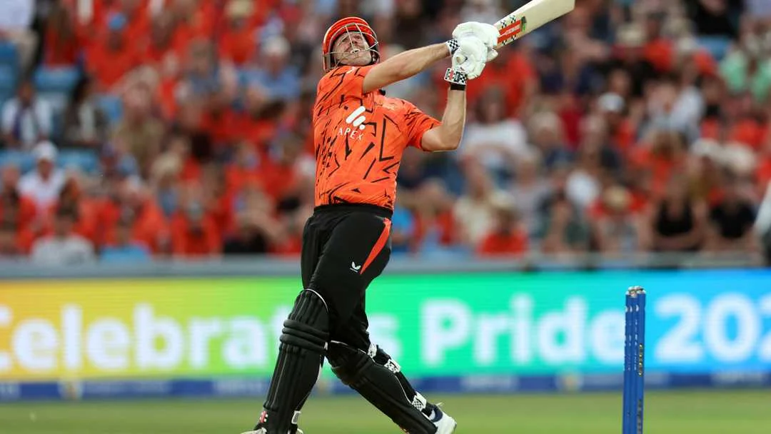 181 Ka Target 88 Balls Mein Khatam: Marsh-Crawley-Brook Storm Ne Table-Toppers Ka Winning Run Tod Diya
