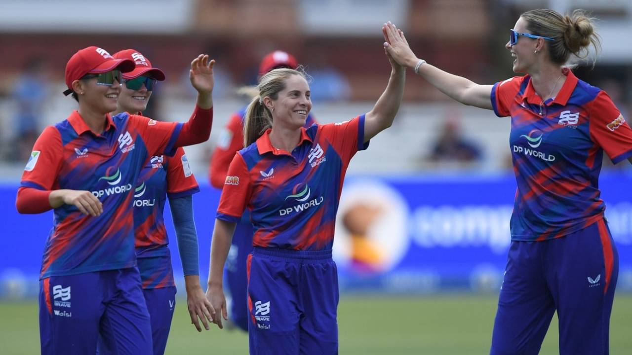 Sophie Molineux ka Spin Jaadu aur Southern Brave ki unstoppable Dominance: London Spirit ki ek aur haar