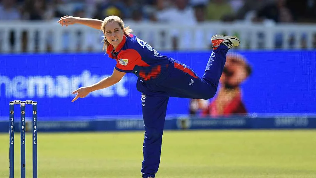 Molineux's 3-For-7 Extends Brave's Winning Run As Perry Authors A One-Ball Thriller