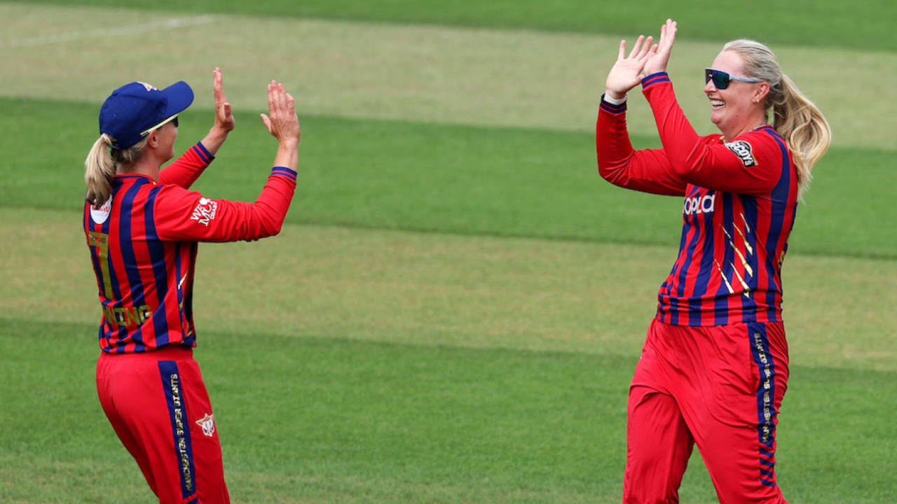 Smriti Mandhana aur Meg Lanning ka London Tandav: Manchester Super Giants ne MI London ko buri tarah raunda