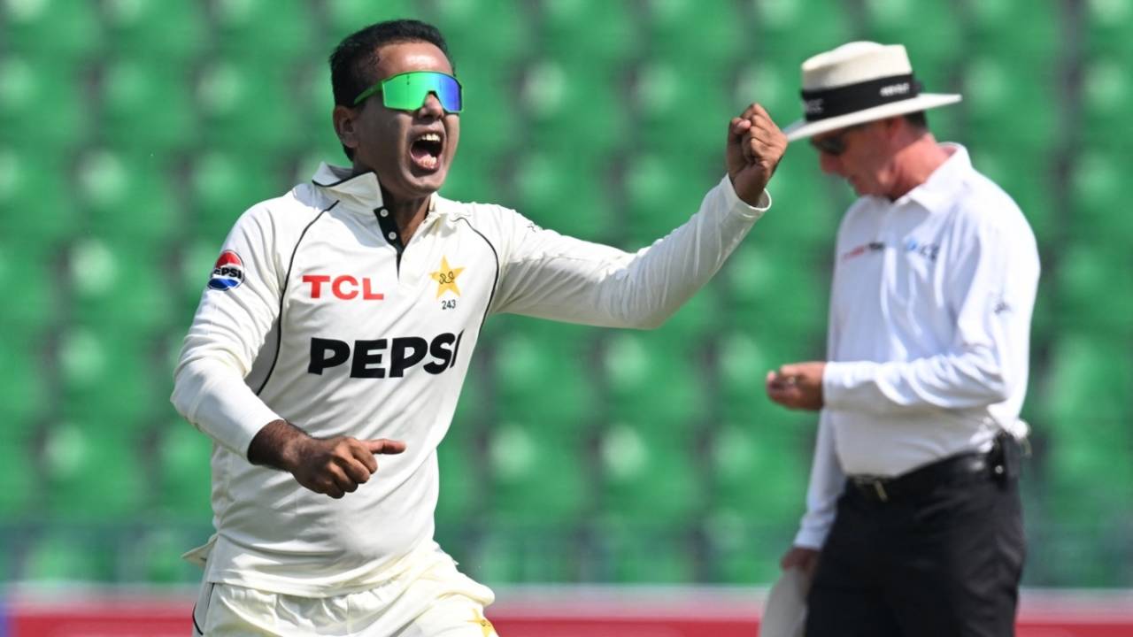 Noman Ali ne Lancashire ke saath kiya sauda: Pakistan Cricket Board ka Plan B ya Uncle ji ki UK Chhutti?