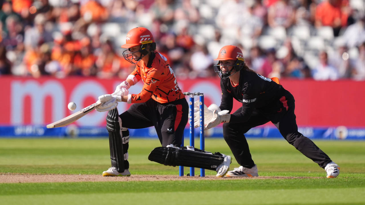 Deepti Sharma ka Jalwa aur Phoebe Litchfield ka Toofan: Sunrisers Leeds ne Birmingham Phoenix ko kiya The Hundred se bahar!