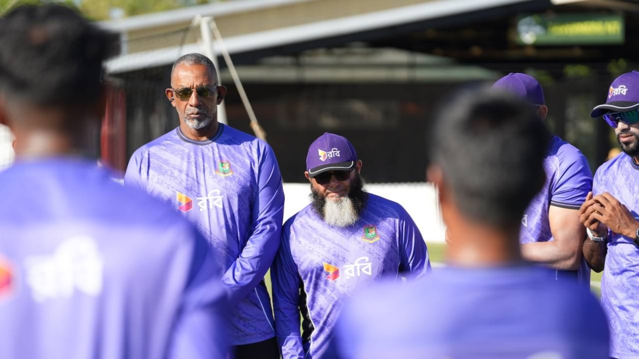 54 Par Dher! Phil Simmons Left Speechless After Bangladesh Batting Collapse In Darwin