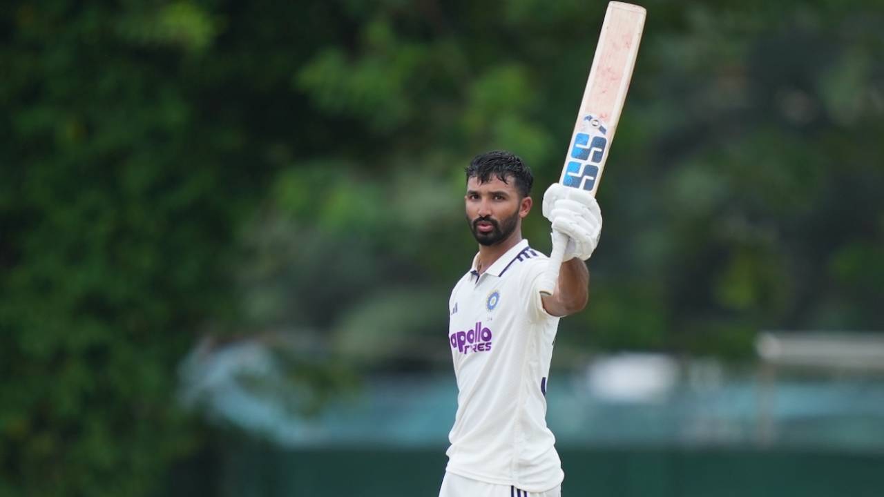 Devdutt Padikkal ka Masterclass: Sri Lanka mein chala Padikkal ka balla, 142 runs ki tabaahi se hil gayi SLC XI