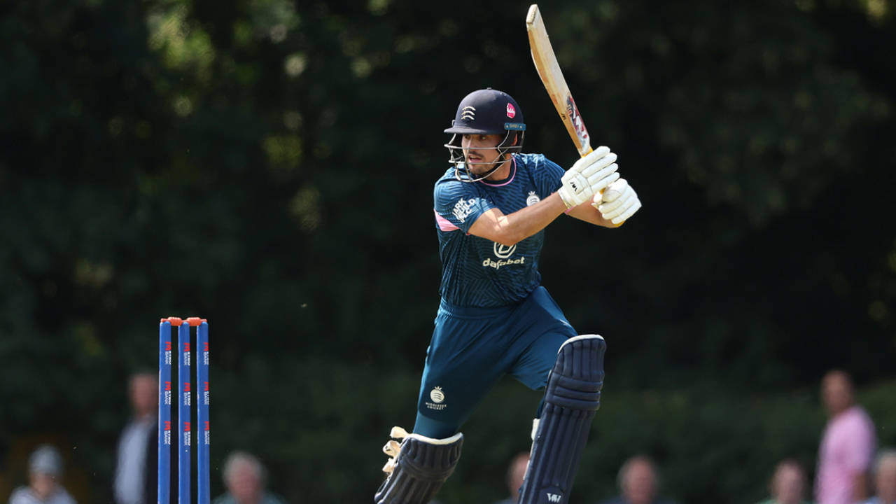 Joe Cracknell Masterclass: 34 Saal Ka Intezaar Khatam, Middlesex Ne Sussex Ko Dhoya Aur Semi-Final Mein Maari Entry