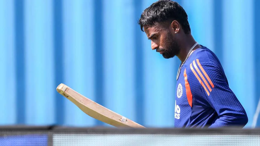 Galle Test Selection Twist: Shubman Gill Backs Manav Suthar As India's No. 8 Puzzle Gets Serious