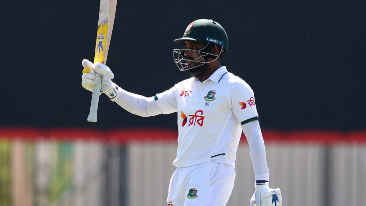 Darwin mein Mehidy Hasan Miraz ka Dhamaka: Bangladesh leads by 219 as Australia drops a Catching Masterclass in reverse