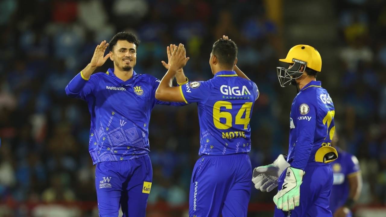 Quinton de Kock aur Sherfane Rutherford ka Toofaan: Barbados Tridents bani CPL ki Number 1 Team