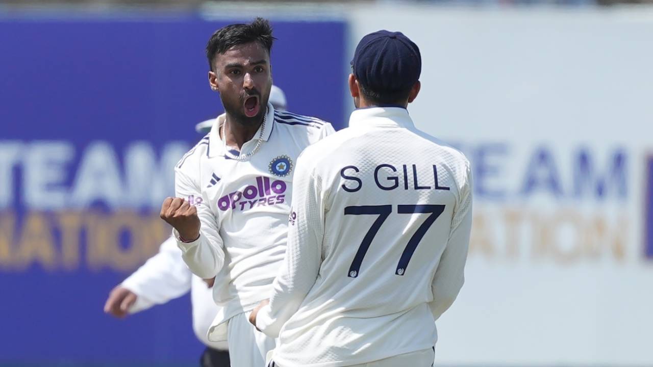 India vs Sri Lanka: Manav Suthar aur Ravindra Jadeja ka Spin Dhamaka, India ko mili 178 runs ki bhari Lead!