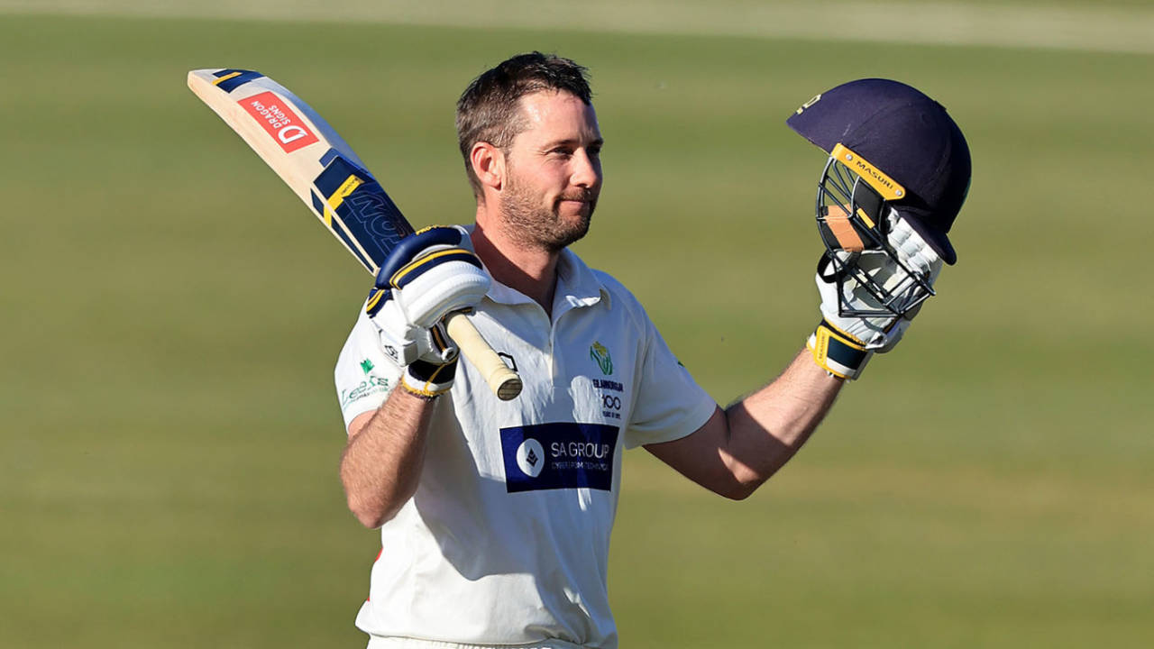 Glamorgan Legend Chris Cooke ne kiya Retirement ka elaan aur Pakistan ke Mir Hamza ki hui vapsi
