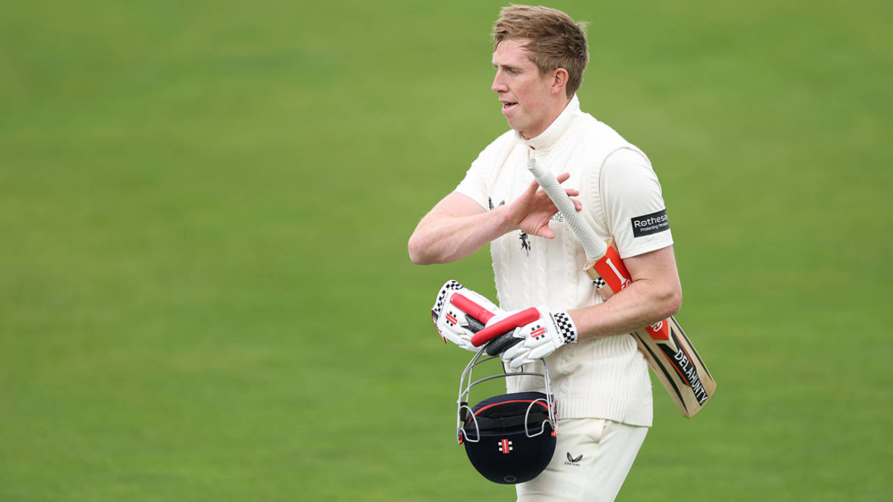 England Se Drop Hone Ke Baad Zak Crawley Ka Gadar: Middlesex Ke Khilaaf Lagayi Classy Fifty!