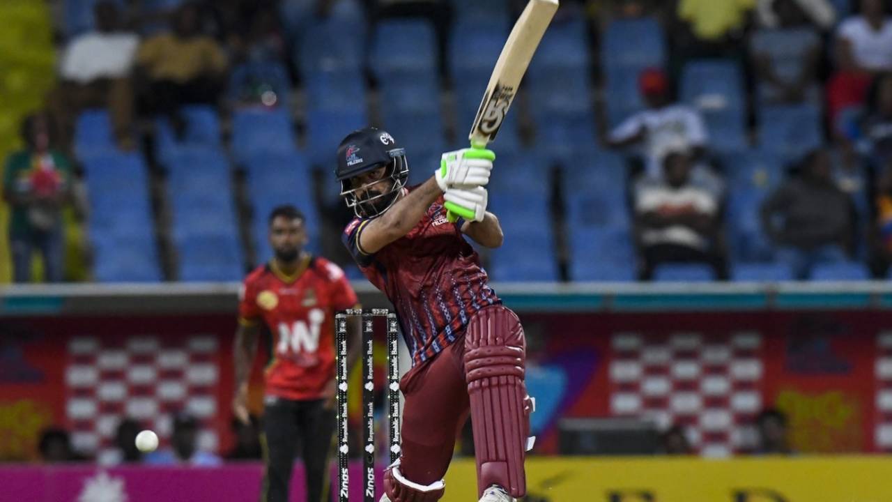 Shadab Khan Ki Bijli Kadki Aur Dasun Shanaka Ki Mehnat Par Phera Paani: Falcons Climb to Number 4