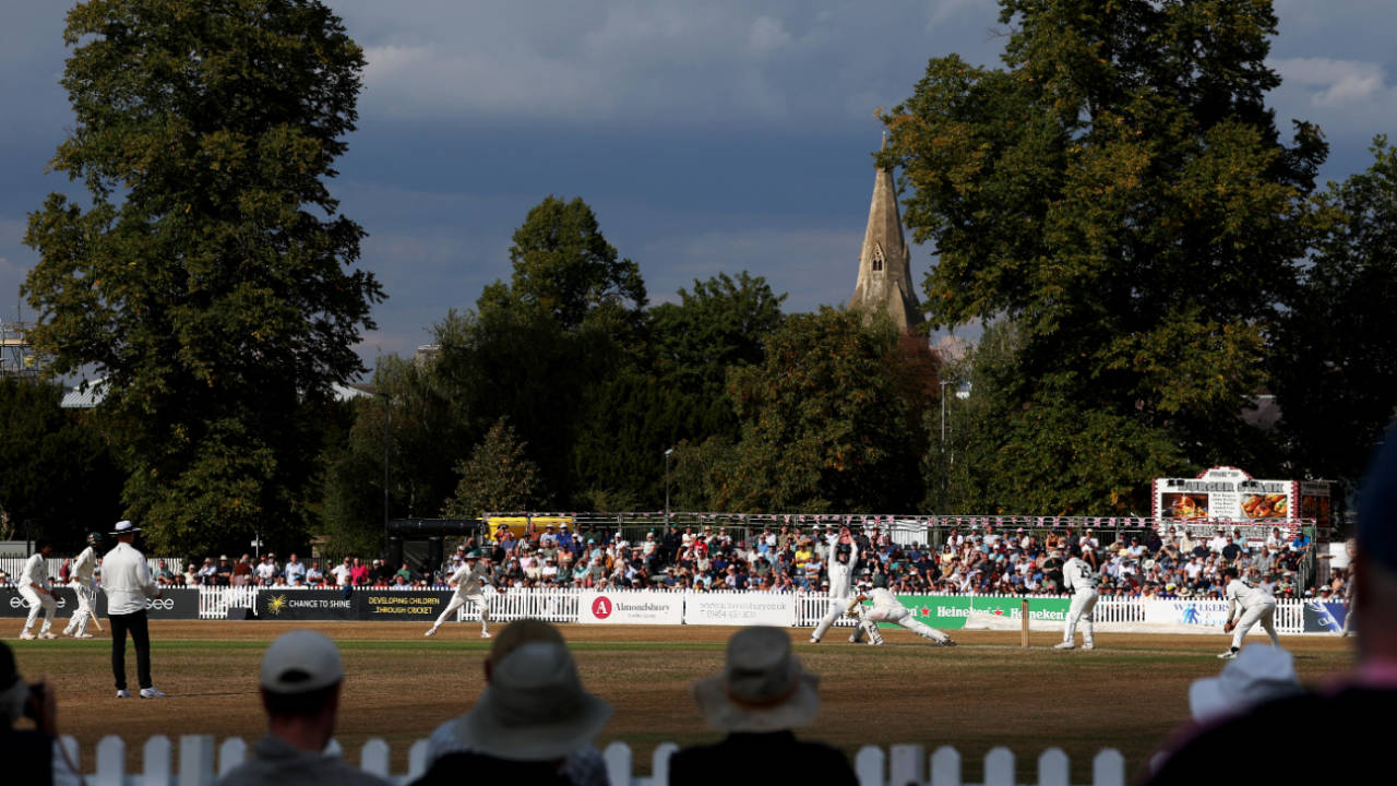Sai Kishore Debut Magic and Rehaan Edavalath Masterclass: Worcestershire ne Gloucestershire ki halat kharab ki