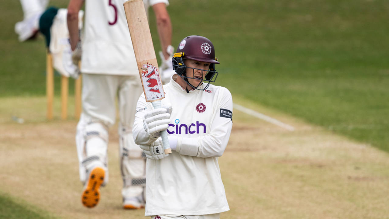George Bartlett ka dhamaka aur Northamptonshire ka palatwar: Lancashire ki haalat tight at Old Trafford!