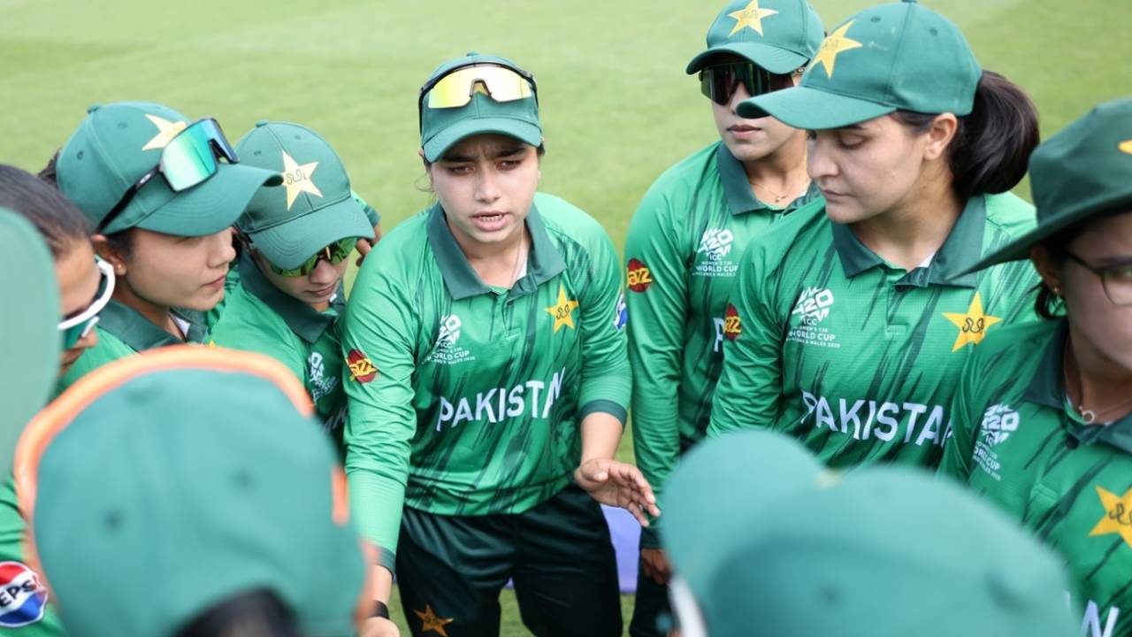 Fatima Sana ki Pakistan team ne mardon se liye pange: Asia Cup se pehle naya circus ya masterstroke?
